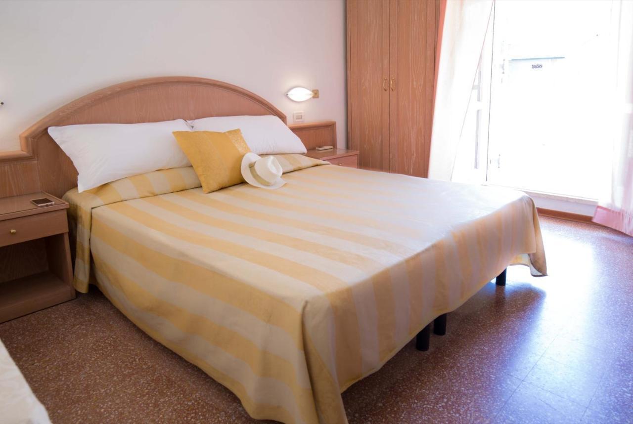 Hotel Villa Sole Resort Bellaria-Igea Marina Dış mekan fotoğraf